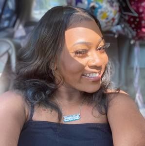 Meet your Posher, Jadaa